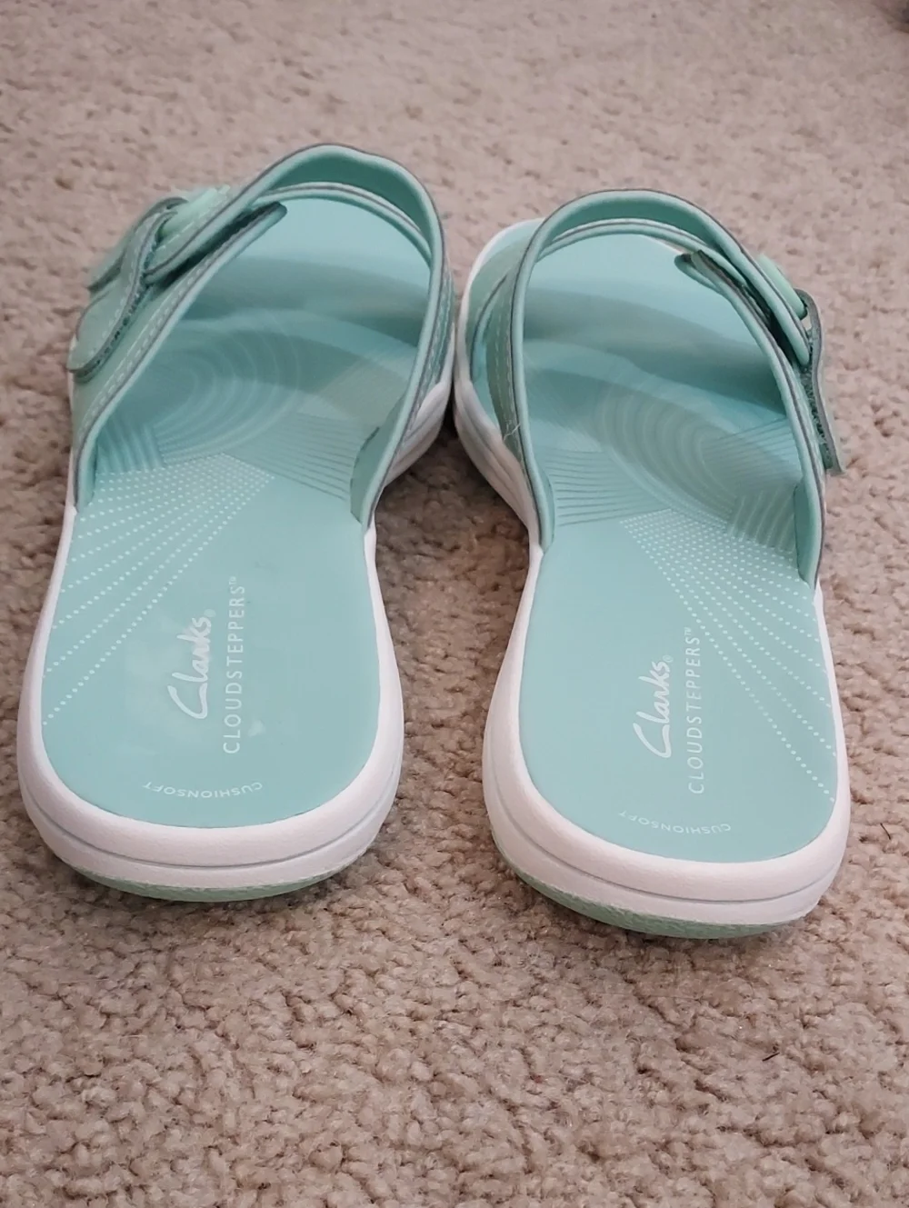 Clarks Cloud Steppers Sandles Size 9M